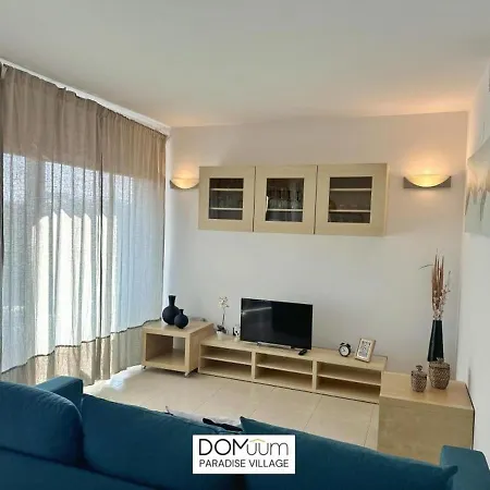 Domuum Holidays - Paradise Village Salou